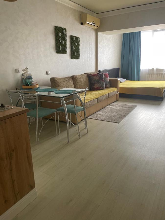 Арбат Apartment Almaty Exterior foto